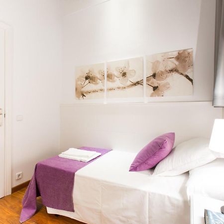 Serennia Apartamentos Ramblas - Placa Catalunya Barcelona Zimmer foto